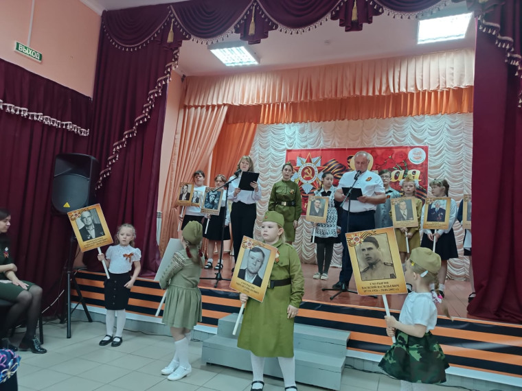 Салют тебе, Великая Победа. Салют тебе, Великая Победа.