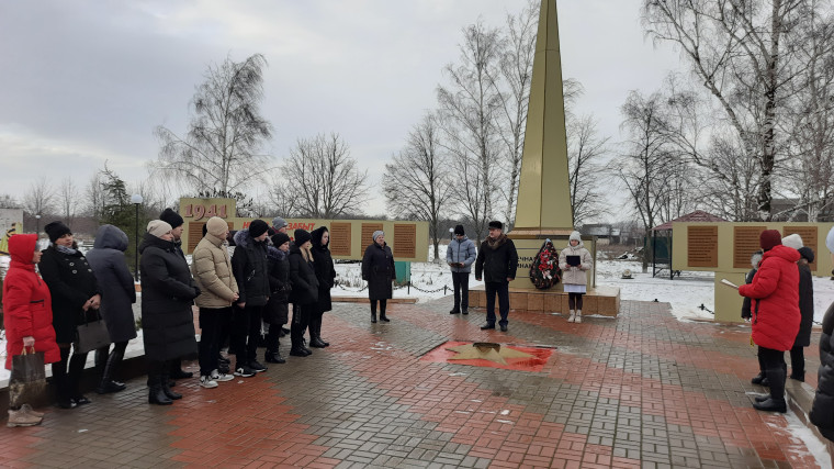19 января в селе Глуховка на Мемориале памяти 73-м воинам - землякам не вернувшимся с полей сражений в период ВОВ проведен торжественный митинг «И был наш край огнём объят!», посвященный 80-ой годовщине освобождения Алексеевского городского округа.